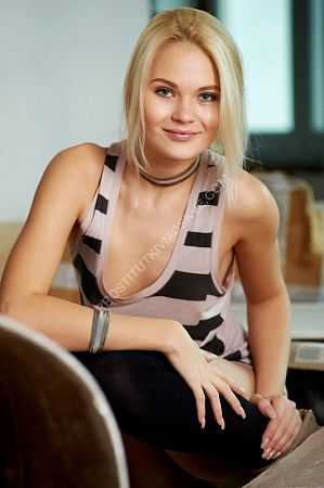 Натали, метро Новоясеневская