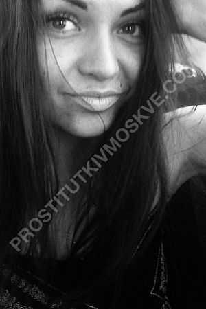 Лена, метро ВДНХ