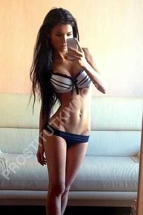 Ирина, метро Верхние Котлы