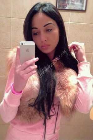 Нина, метро Фрунзенская