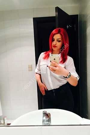 Лера, метро Коньково