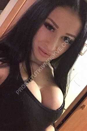 Лена, метро Шелепиха