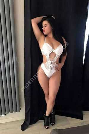 Алла, метро Парк культуры