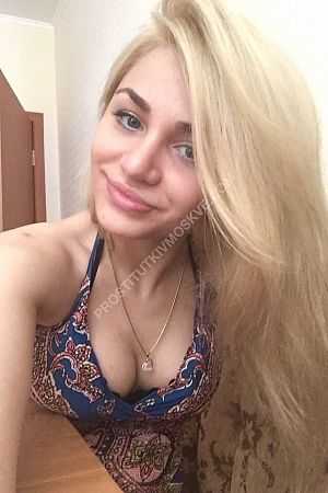 Жанна, метро Авиамоторная