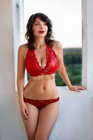 Илона, метро Алма-Атинская