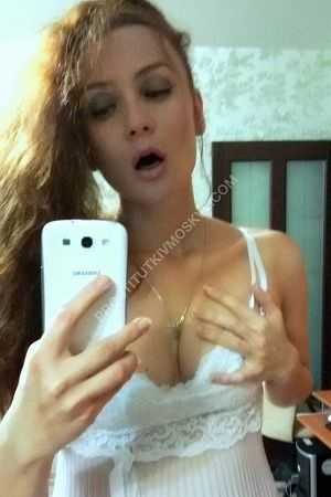 Оксана, метро Площадь Ильича