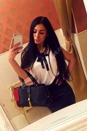 Анастасия, метро ВДНХ