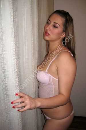 Лиза, метро Студенческая