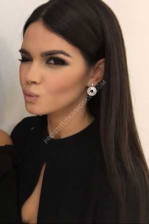 Вика, метро Беляево