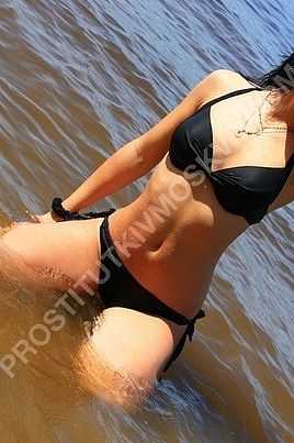 Вика, метро Крымская