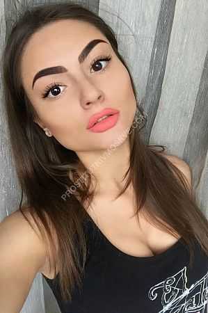 Настя, метро Пятницкое шоссе