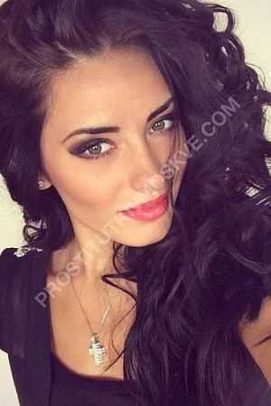 Лина, метро Коньково