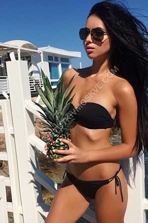 Нона, метро Ленинский проспект