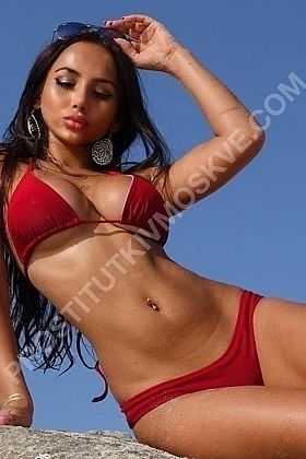 Оля, метро Марксистская