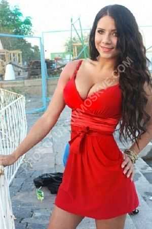 Оксана, метро Волжская