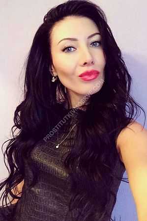 Оксана, метро Славянский бульвар