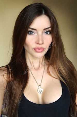 Оксана, метро Митино