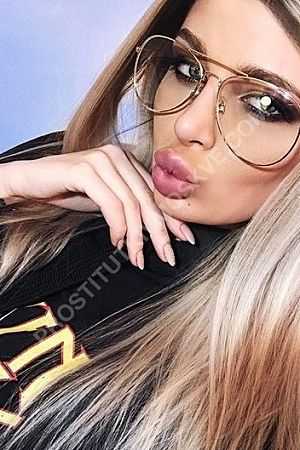 Света, метро Черкизовская