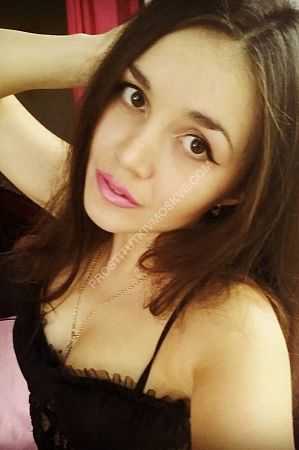 Оксана, метро Октябрьская