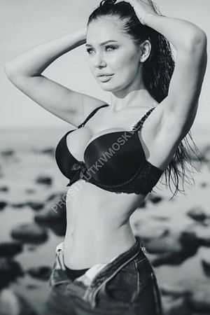 Настя, метро Бульвар Дмитрия Донского