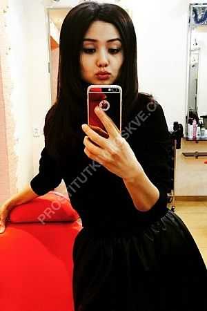 Роза, метро Менделеевская