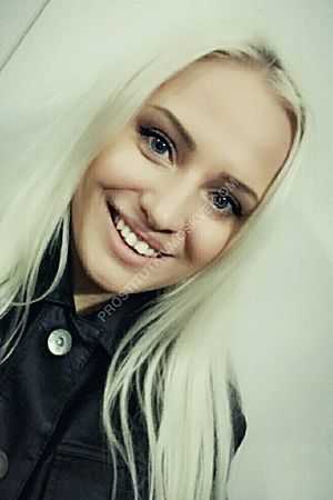 Света, метро Владыкино