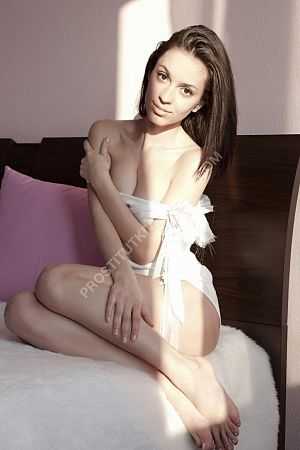 Соня, метро Бутырская