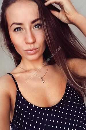 Ира, метро Проспект Вернадского