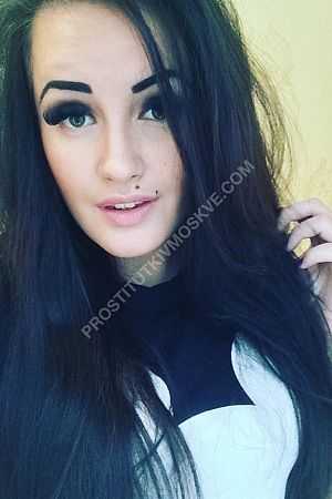 Лола, метро Стрешнево