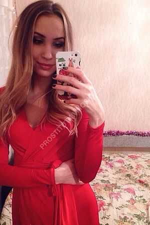 Лола, метро Серпуховская