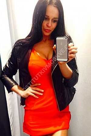 Лена, метро Нагатинская