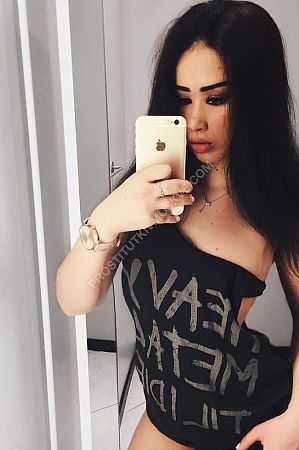 Лена, метро Щербинка