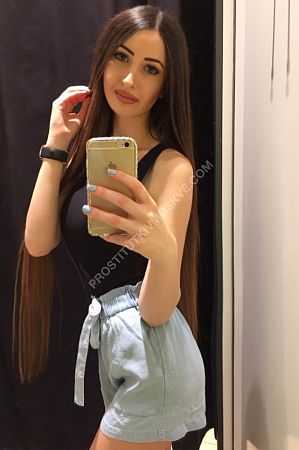 Ника, метро Нахимовский проспект