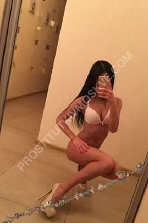 Алёна, метро Лесопарковая