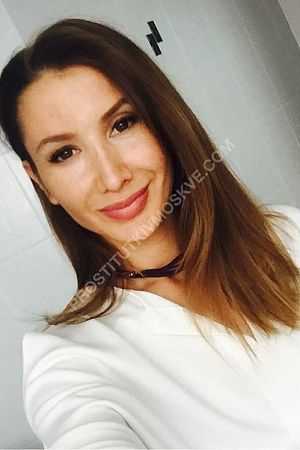 Алина, метро Сокол