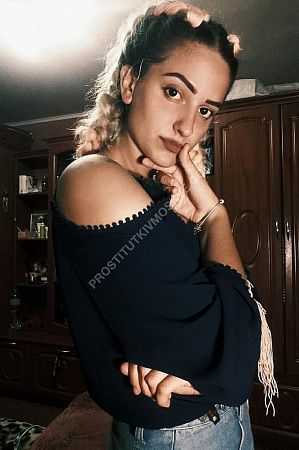 Света, метро Менделеевская