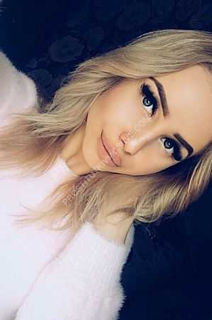 Света, метро Рассказовка