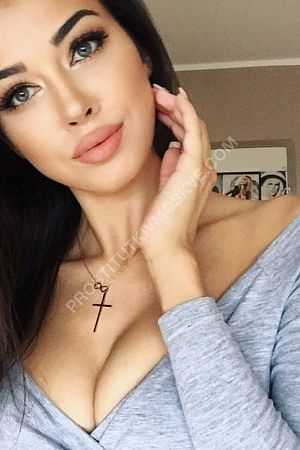 Вика, метро Перово