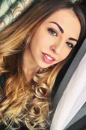 Альбина, метро Парк культуры