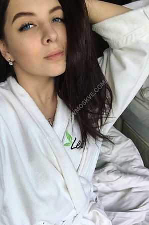 Альбина, метро Динамо