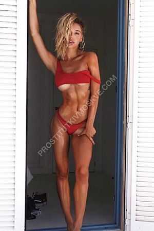 Даша, метро Выхино