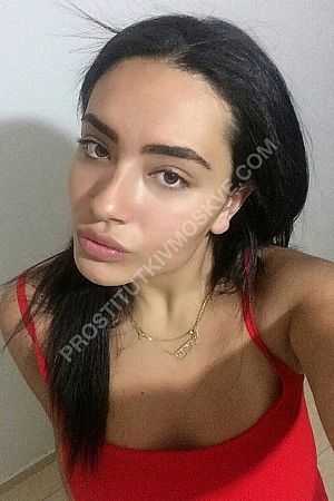 Гаяне, метро Улица Горчакова