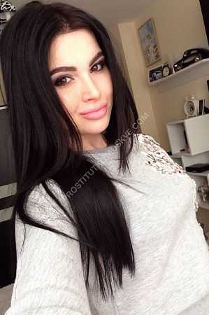 Майя, метро Домодедовская