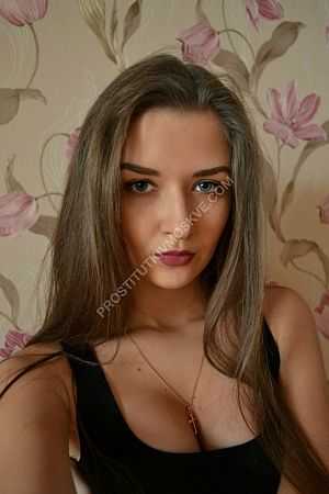 Вероника, метро Библиотека имени Ленина