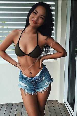 Оля, метро Волоколамская