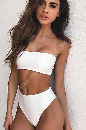 Оля, метро Чистые пруды