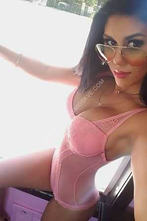 Валентина, метро Театральная