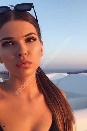 Лиза, метро Профсоюзная