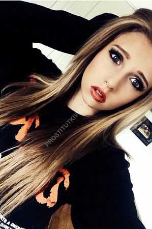 Лиза, метро Коломенская