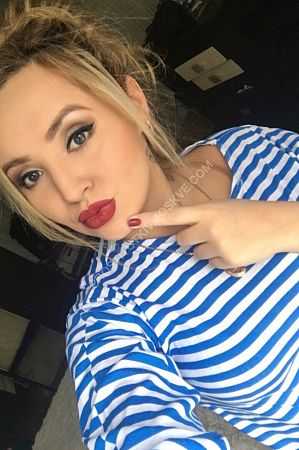 Кристина, метро Водный стадион